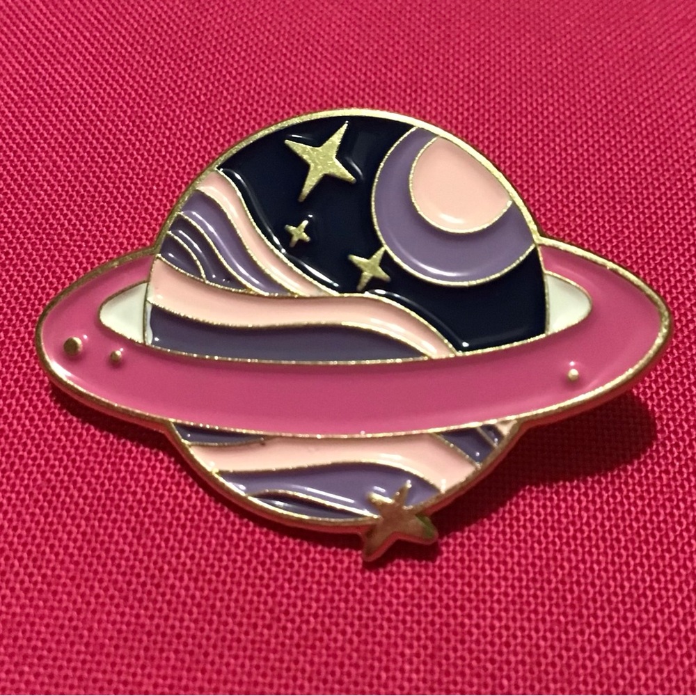 Saturn with Stars Enamel Pin